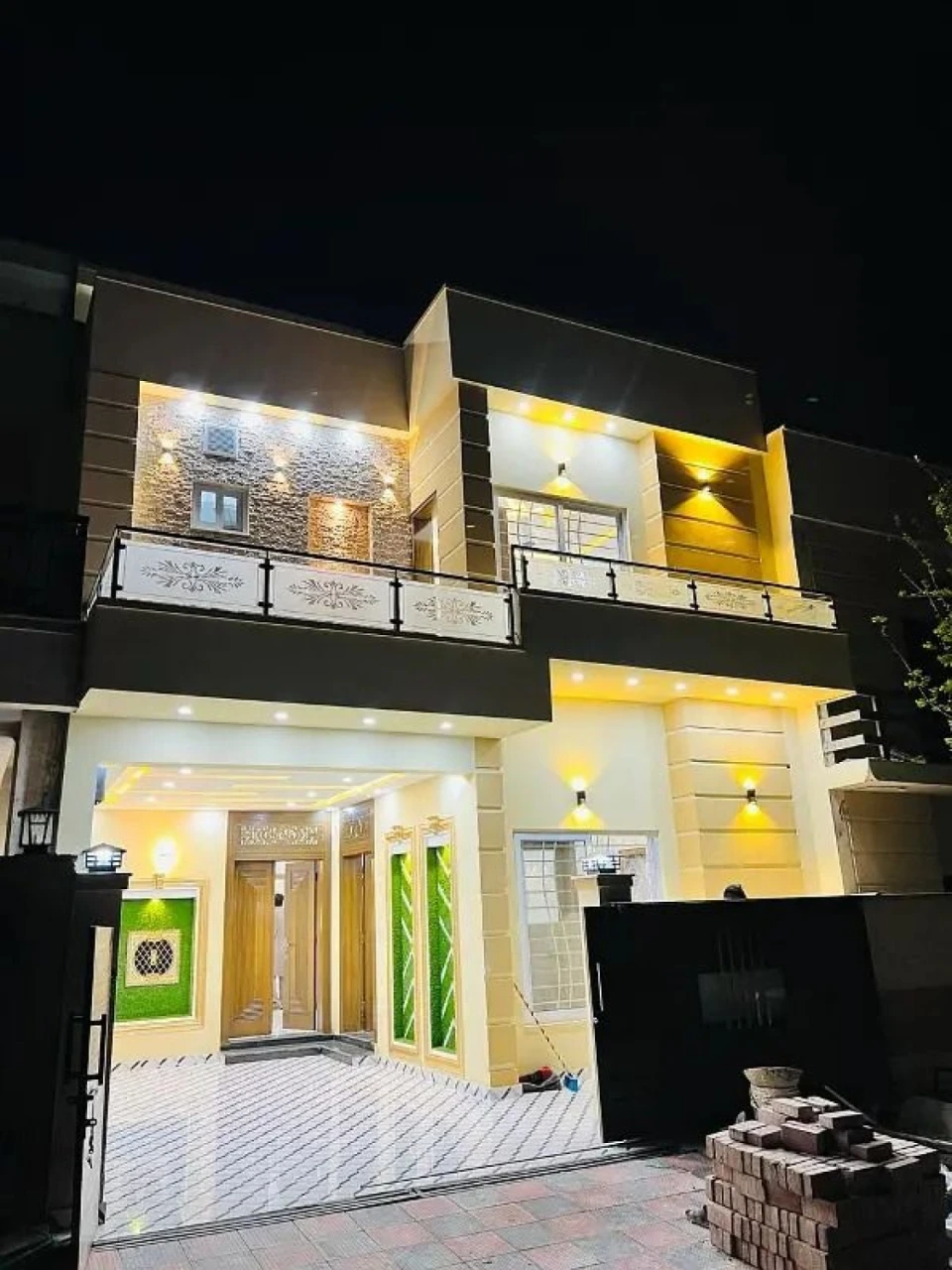 6 marla brand new designer house available for sale in bahria town phase8